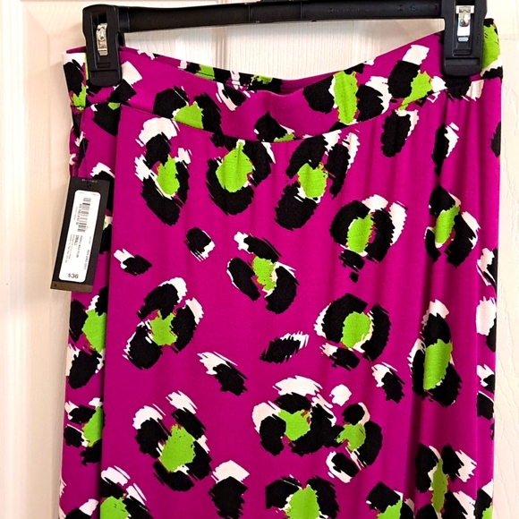 NWT Maxie Skirt - Picture 8 of 13